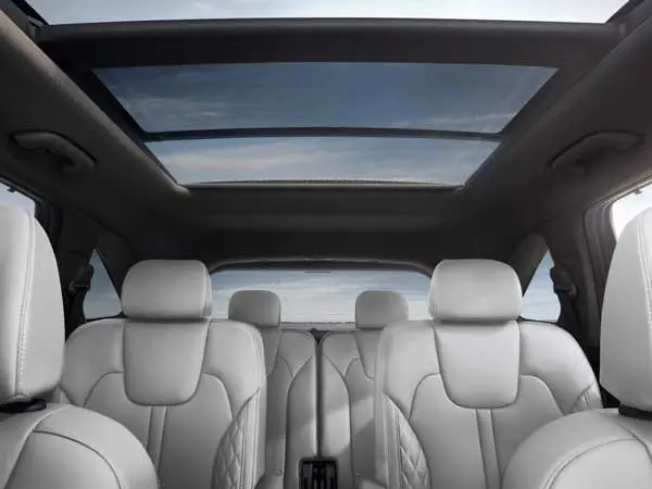 Kia Sorento Plug-in Hybrid interior