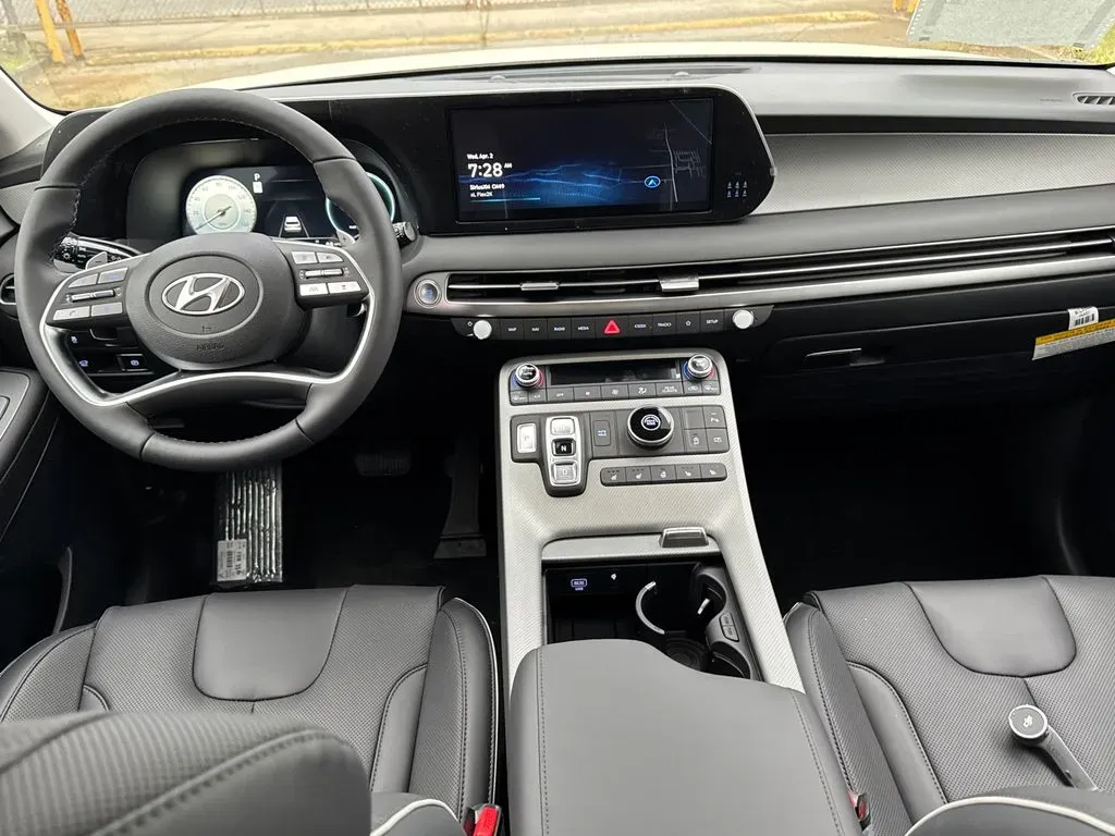 2025 Hyundai Palisade dash