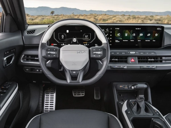 2025 Kia K4 Dashboard