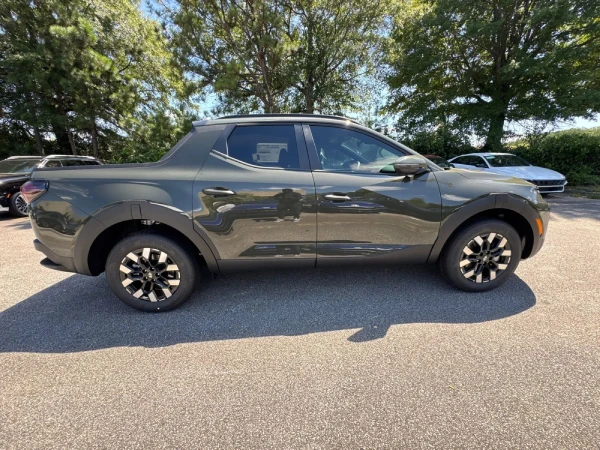 2026 Hyundai Santa Cruz Side View