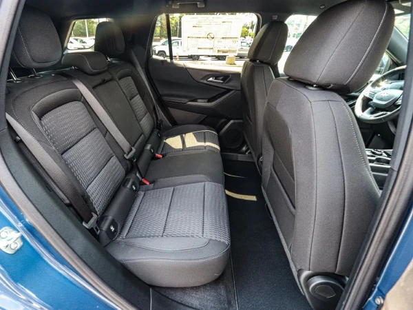 Chevrolet Equinox Cabin