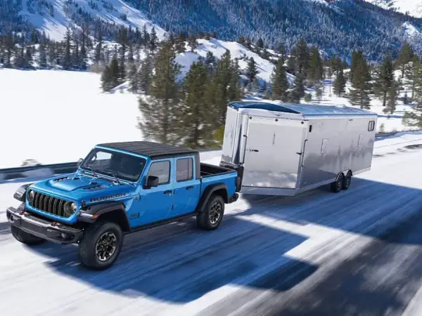 gladiator snow towing