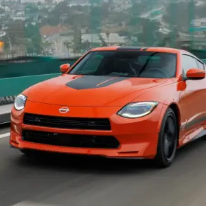 nissan_z.webp_thumb.webp