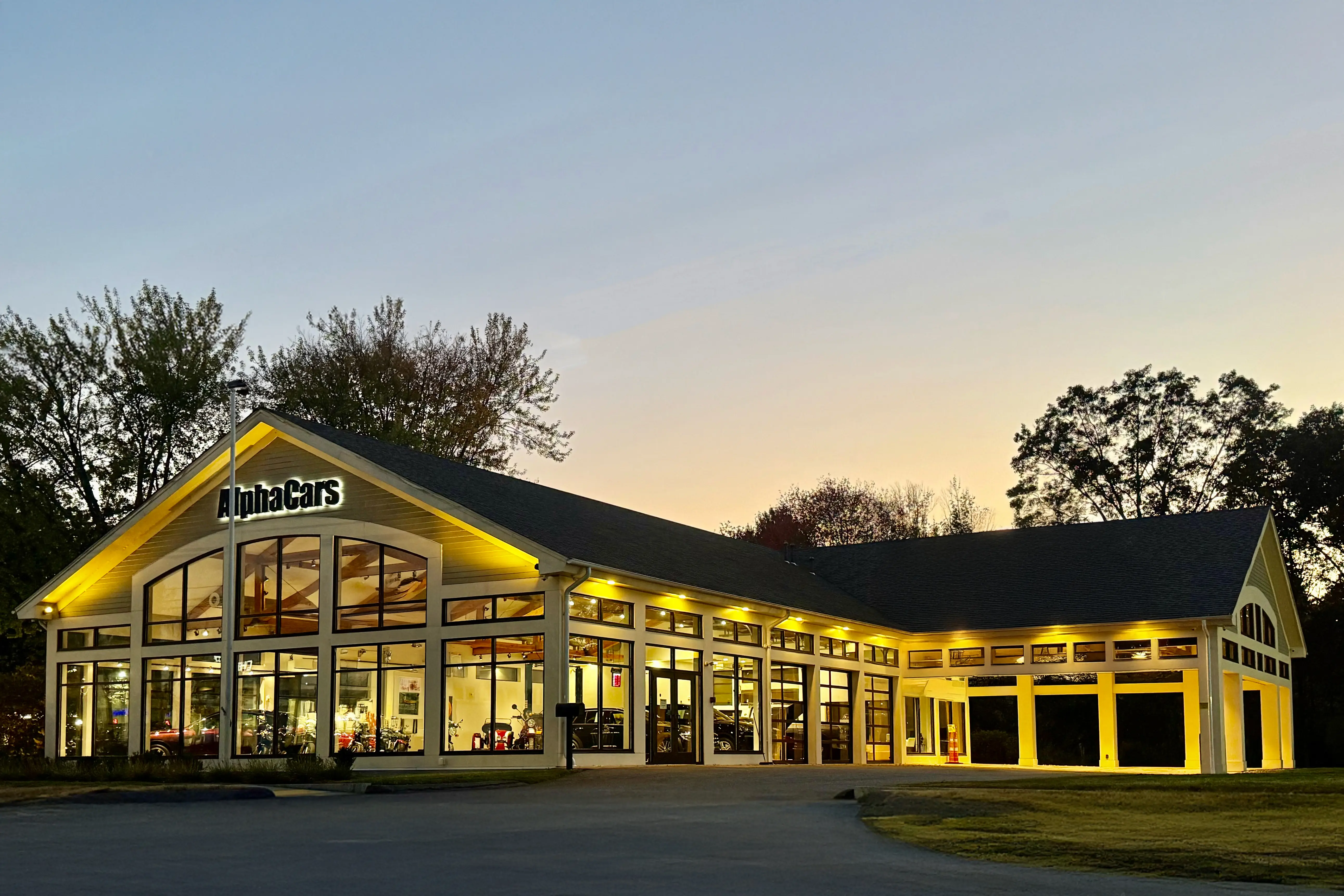 used car dealership in Acton, MA