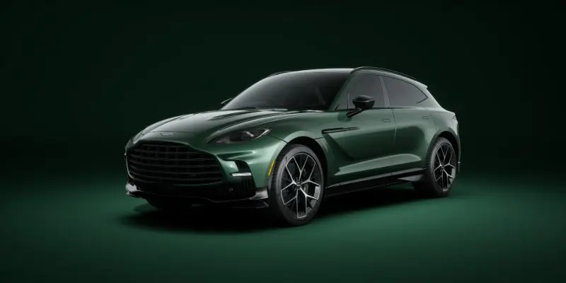 2025 Aston Martin DBX design