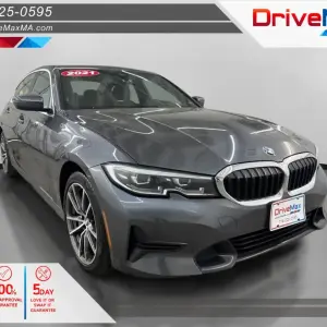 BMW 3 Series vs BMW 4 Series: Which Luxury Sedan is Best for West Bridgewater, MA Drivers?