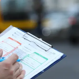 How to Read a Vehicle History Report Before Buying
