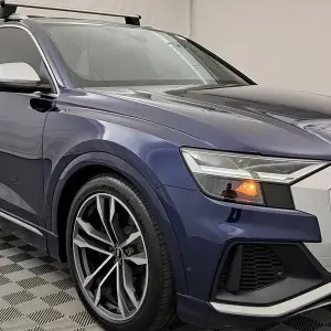 2021 Audi SQ8 Premium Plus 4.0 TFSI quattro