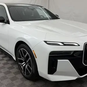 2025 BMW 7 Series 740i xDrive Premium