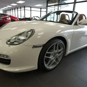 Why Buy a Porsche from Autos of Chicago?