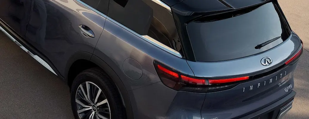 The exterior rear of the Infiniti QX60.