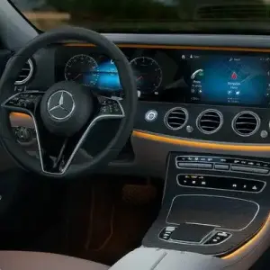 How To Customize the Mercedes-Benz Digital Dashboard