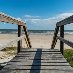 Where are the closest beaches to Dallas TX?