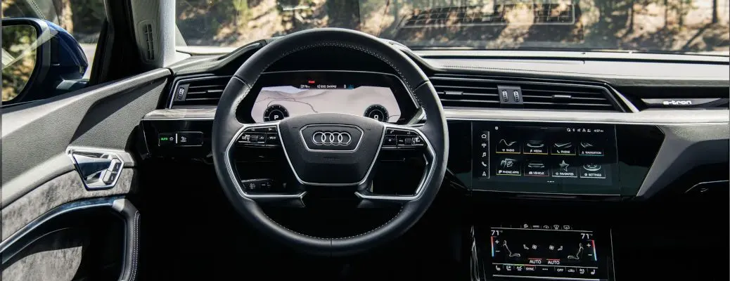The cockpit of the 2020 Audi E-Tron