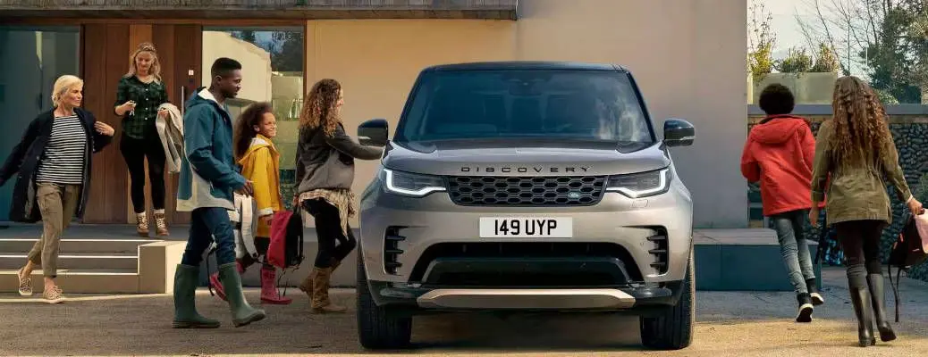 Front view of the Land Rover Discovery Sport