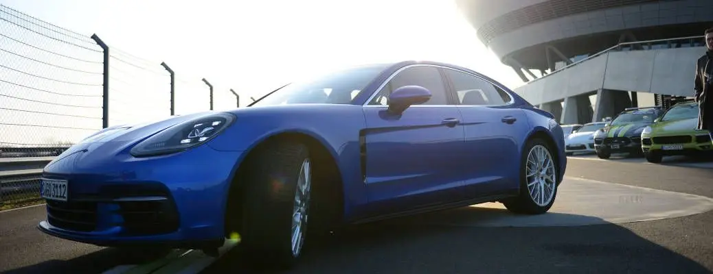 2017 Porsche Panamera front exterior view.