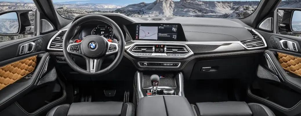 The interior of the 2020 BMW X6.