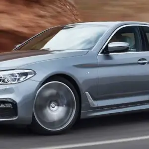 2016 BMW 5 Series vs. 2016 Mercedes-Benz E-Class