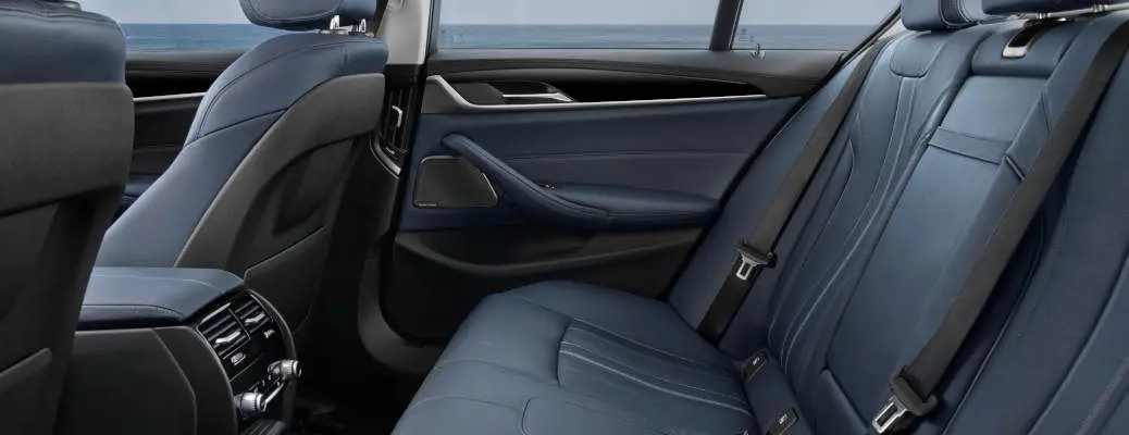 The interior of the 2017 BMW 530e