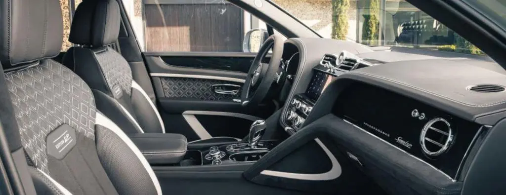 The interior of a used Bentley Bentayga near Dallas.