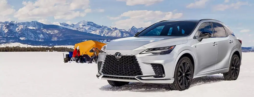 A front quarter view of the 2025 Lexus RX 350 in the snow.