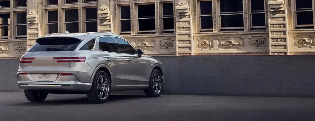 A rear quarter view of the Genesis GV70 electric.