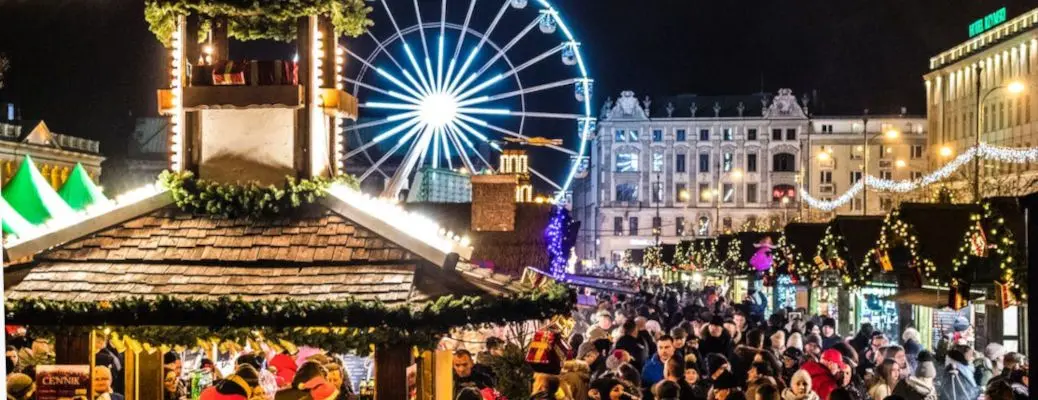 There are plenty of Fun Christmas 2022 Activities Near Dallas like this outdoor Christmas market.