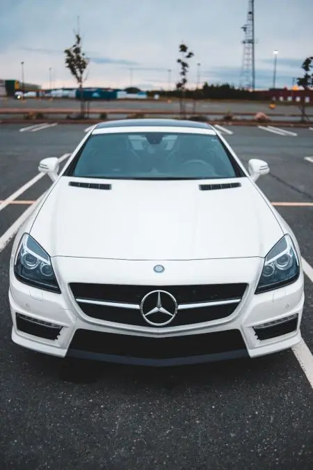 A Mercedes on a car lot.