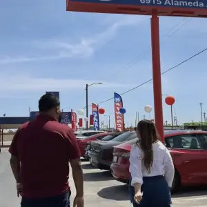 Tips for Negotiation for the Best Deal at a Used Car Dealership