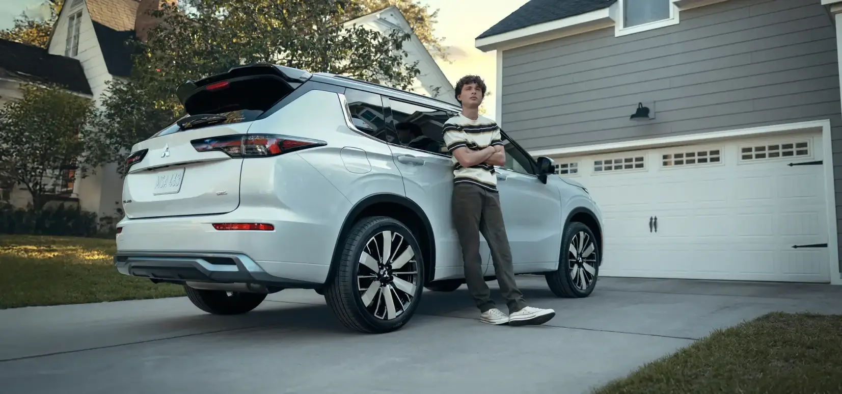 2026 Mitsubishi Outlander exterior front three-quarter view at Bob Mills Mitsubishi in Myrtle Beach, SC