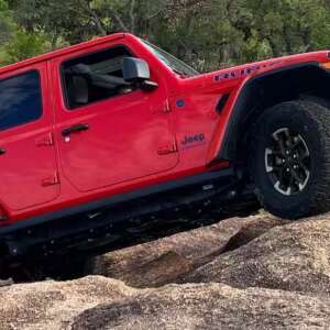 Safety First: Exploring the Advanced Safety Features of Jeep Wranglers