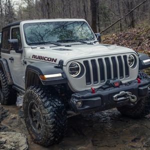Top 5 Reasons to Buy a Pre-Owned Truck from Braden CDJR
