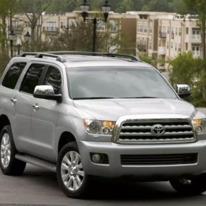 Today Car Review: 2008 Toyota Sequoia