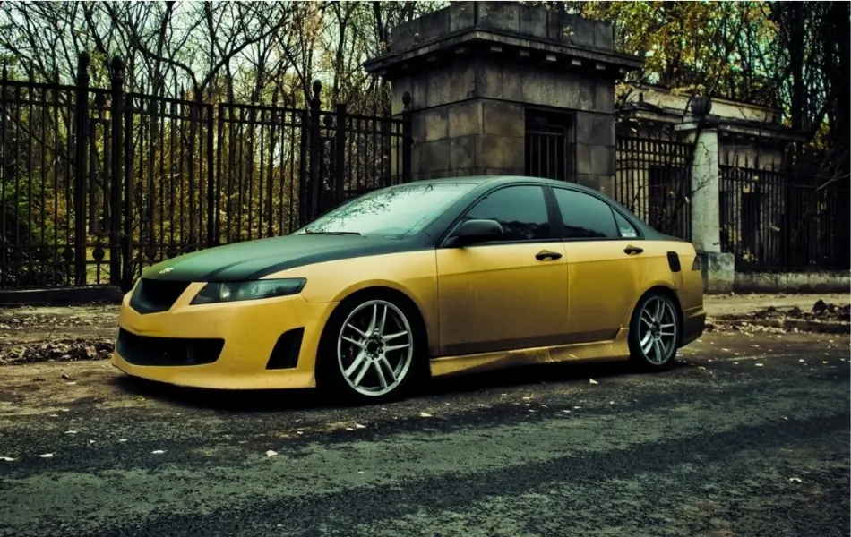 Honda Accord yellow