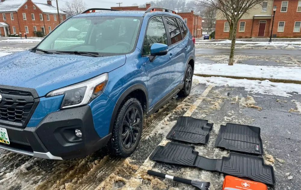 Subaru Forester blue