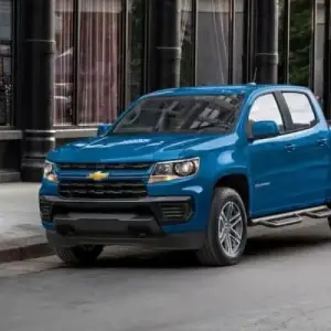 Top Reasons to Buy a Pre-Owned Truck From Cambridge Truck