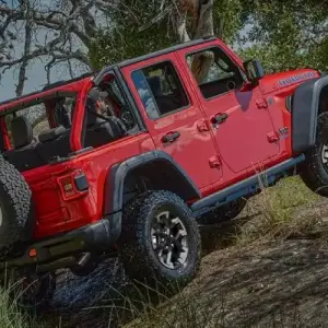 Why a Pre-Owned Jeep Wrangler Fits West Seneca, NY Drivers So Well