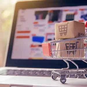 Is It Safe to Buy a Car Online? 12 Risks, Benefits & Tips