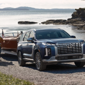 Is It Better to Sell Your Car to a Dealer or Trade It In?