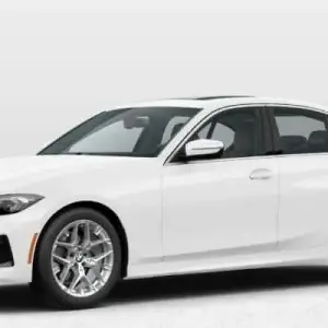 Confident Used BMW vs INFINITI SUV Shopping for Everyday Drives around Oak Park, IL