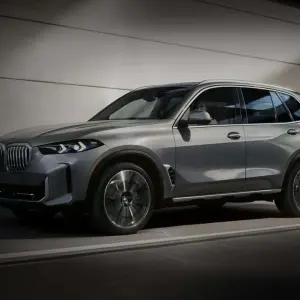 Real-World Guide to Used BMW vs Audi SUVs for Oak Park, IL Driving
