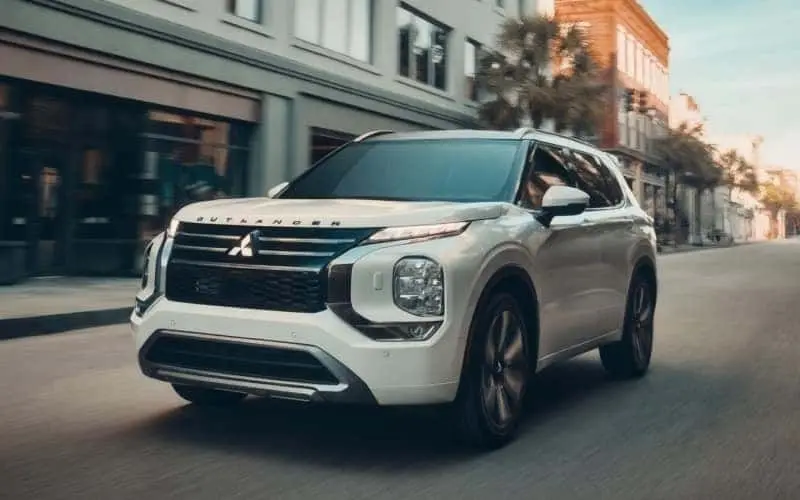 Mitsubishi vehicle available at Countryside Mitsubishi.