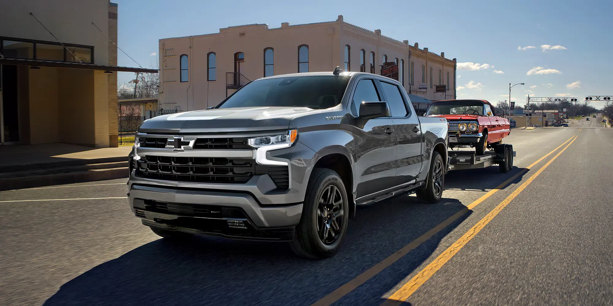 chevy silverado hauling older chevy
