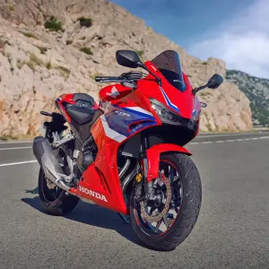 The Ultimate Honda CB Comparison Guide