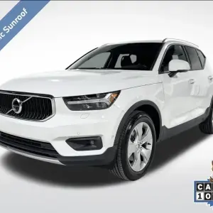 Car of the Day: 2019 Volvo XC40 Momentum