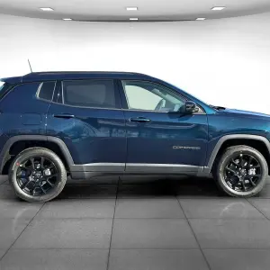 Jeep Compass vs. Honda CR-V: Indiana Family-SUV Showdown in Indianapolis, IN