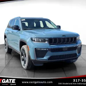 Jeep Grand Cherokee vs. Toyota 4Runner: Which SUV Wins for Indianapolis, IN Drivers?