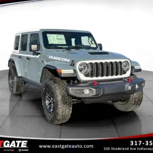 Jeep Wrangler vs. Land Rover Defender: Off-Road Battle for Indianapolis, IN Drivers