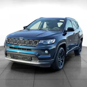 Jeep Compass vs. Nissan Rogue: Why the Jeep Compass is the Better SUV for Drivers in Indianapolis, IN