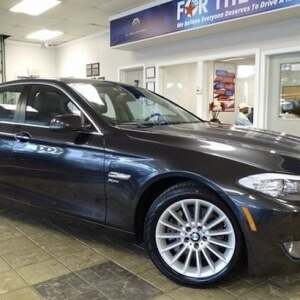 One-Owner Luxury Cars in Libertyville - CarWise Gurnee